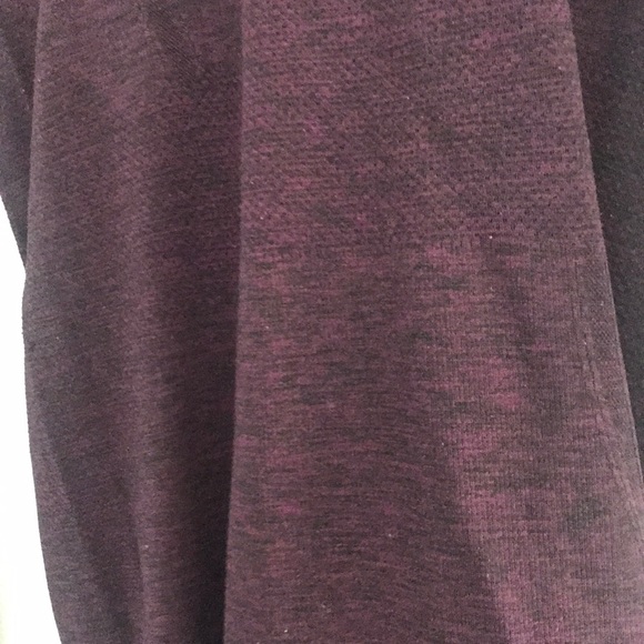 LuluLemon Maroon long sleeve top - Picture 3 of 4